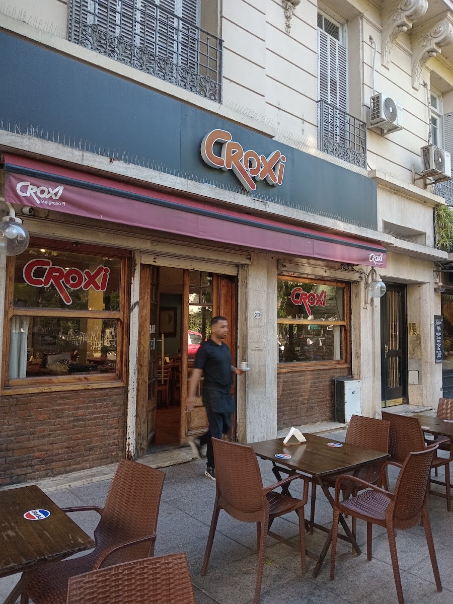 Croxi Pizza-3